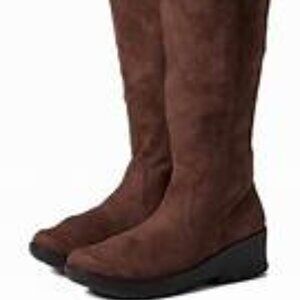 Bzees Women's Brandy Knee High Boot: Stretch Microfiber, SZ 7.5